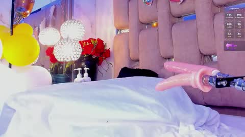 Snapshot of ninacapelli chatting on September 29, 6:23 am Valentina online show from September 29, 6:23 am