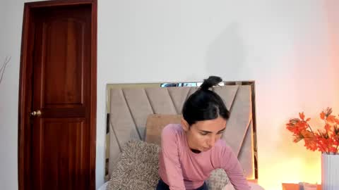 Nina online show from September 11, 6:42 pm