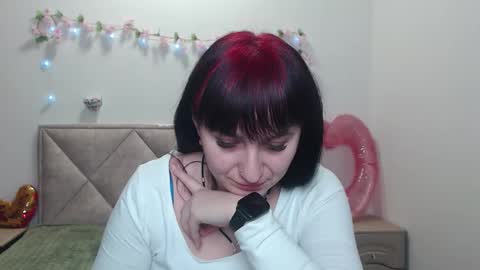 ninaflawlees online show from March 5, 3:21 pm