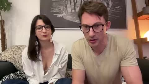 NinandCo online show from December 17, 5:58 pm