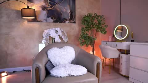 Ninna online show from April 8, 9:34 am