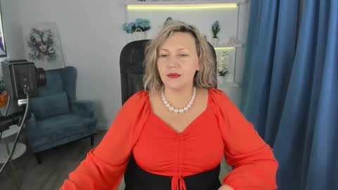 ninastarle online show from November 29, 5:04 am