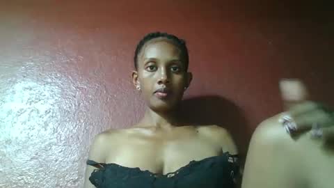 ninie246746 online show from February 16, 9:37 am