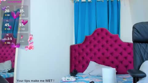 nina dee online show from March 16, 4:15 am