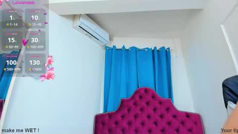 nina dee online show from March 5, 7:28 am