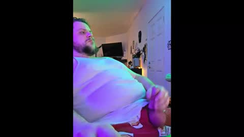 HungStepSon online show from March 7, 1:11 pm