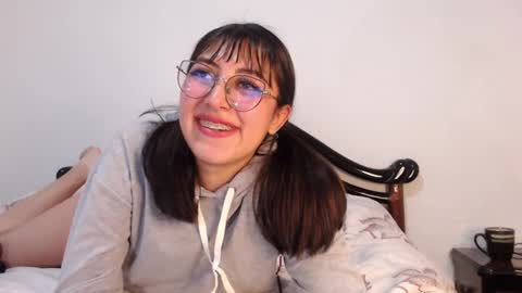 Daph J online show from February 23, 2:35 pm