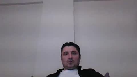 Snapshot of nisantasili chatting on December 3, 9:06 am Prince d amour online show from December 3, 9:06 am