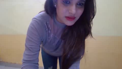 Nishu online show from October 12, 12:20 pm