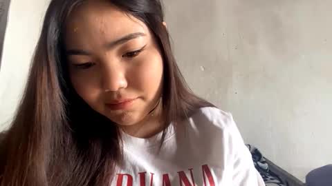 Molly online show from January 11, 8:09 am