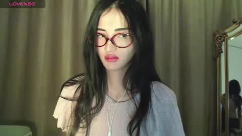 Snapshot of niufrommacau chatting on October 6, 2:46 pm Niu online show from October 6, 2:46 pm