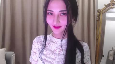 Snapshot of niufrommacau chatting on October 13, 2:41 pm Niu online show from October 13, 2:41 pm