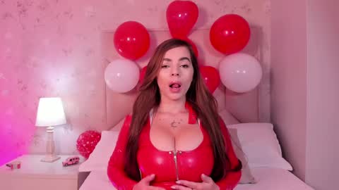 Snapshot of noa_butterfly chatting on February 14, 12:03 pm ambarsulliva online show from February 14, 12:03 pm