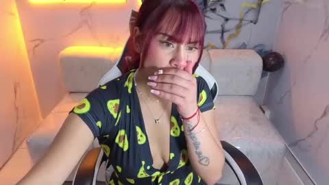 Snapshot of noa_tp chatting on October 18, 3:16 pm Noa online show from October 18, 3:16 pm