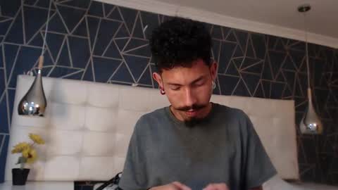 Noah online show from February 13, 12:58 am