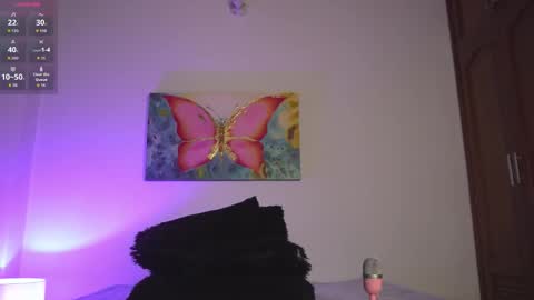 Snapshot of noah_0814 chatting on October 18, 3:44 am noah_0814 online show from October 18, 3:44 am