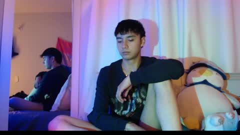 Snapshot of noah_blaze chatting on October 22, 11:06 pm Noah Blaze online show from October 22, 11:06 pm