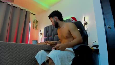 NOAH online show from December 19, 12:55 pm