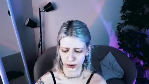 REAL name LiaDM are always open online show from February 25, 12:03 am