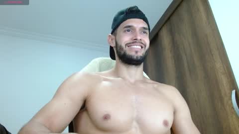 Noah online show from February 27, 5:37 pm