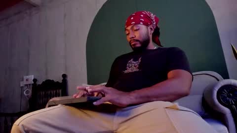 Noah online show from September 11, 7:15 pm