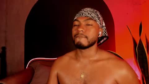 Noah online show from February 25, 2:03 am