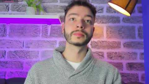    online show from March 8, 12:09 pm