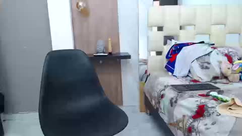 NOAH online show from September 8, 3:11 pm