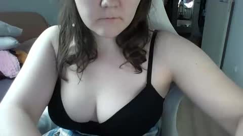 nodarell online show from November 24, 12:59 pm