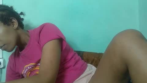 noellah online show from December 18, 6:58 pm