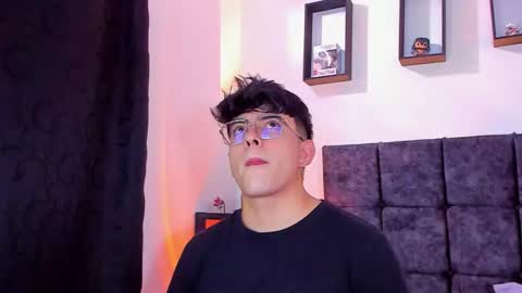 Nolan  online show from October 8, 7:09 pm