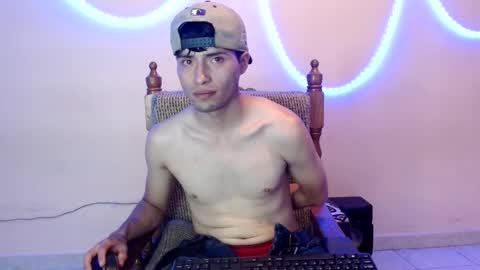 Snapshot of nolanjay chatting on March 11, 9:26 pm NolanJay69 online show from March 11, 9:26 pm