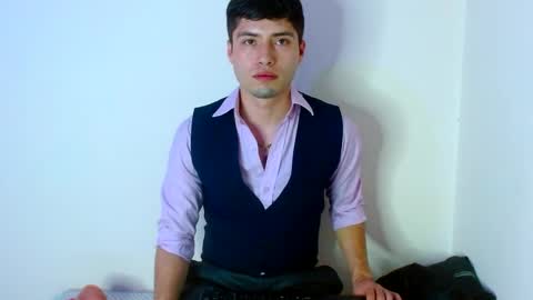 Snapshot of nolanjay chatting on September 27, 11:35 pm NolanJay69 online show from September 27, 11:35 pm