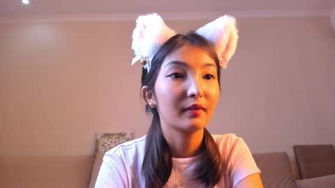 Snapshot of nooniemoon chatting on September 11, 3:41 am nooniemoon online show from September 11, 3:41 am