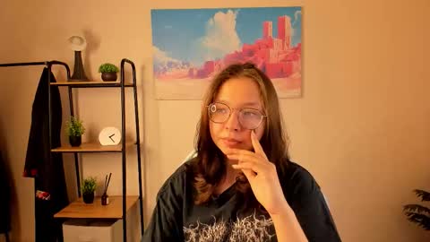 NOORA online show from October 6, 1:01 am