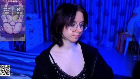 Nora Failure online show from March 2, 2:02 pm