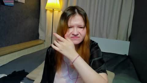 Nora online show from November 24, 3:43 pm