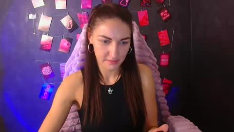 Nora online show from December 15, 10:11 am