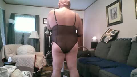 normalguyohio online show from April 30, 5:51 pm