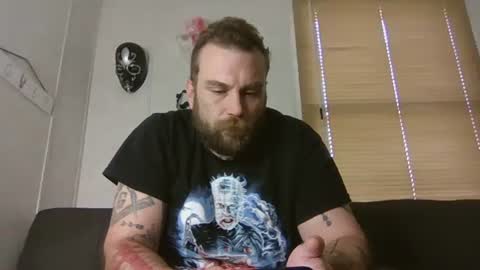 norsirish online show from October 18, 8:57 pm