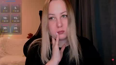 hi glad to chat online show from March 29, 1:24 pm