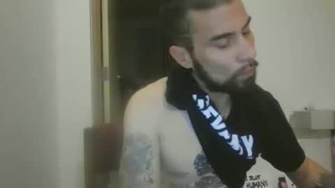 notmedesigned online show from April 19, 8:37 am