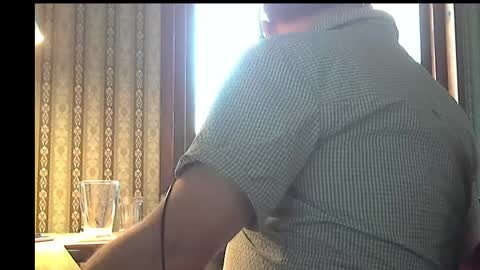 notte online show from December 17, 1:27 pm