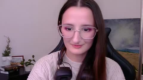 Snapshot of nova_mystic chatting on March 4, 12:44 pm nova_mystic online show from March 4, 12:44 pm