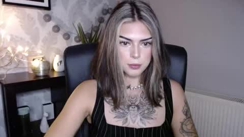 Snapshot of nova_sin chatting on September 12, 5:20 am Nova online show from September 12, 5:20 am