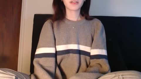 Olivia online show from December 6, 9:51 pm