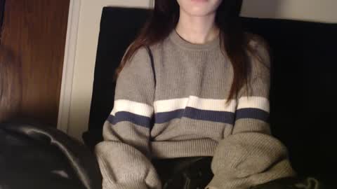 Olivia online show from December 8, 1:19 am