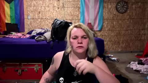 Snapshot of novamay96 chatting on October 3, 4:54 am novamay96 online show from October 3, 4:54 am