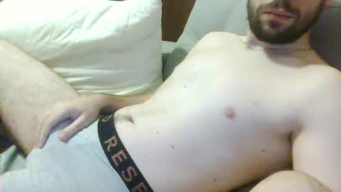 Snapshot of noxfort882 chatting on October 5, 5:05 am Franky online show from October 5, 5:05 am
