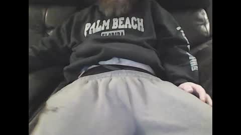 Snapshot of nudestud887 chatting on February 14, 4:47 am nudestud887 online show from February 14, 4:47 am